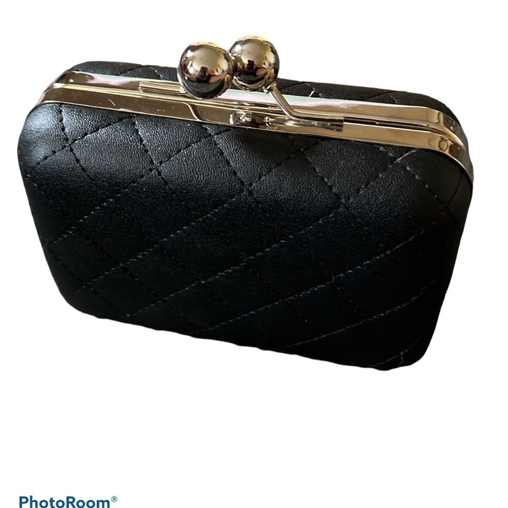 Fashion quilted  faux leather silver hardware clutch Sz S